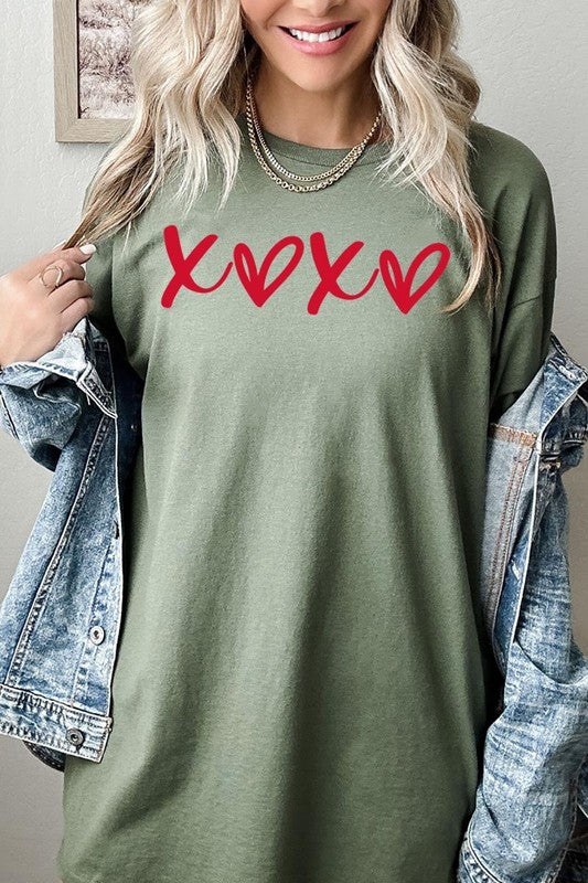 XOXO Graphic Plus Heavy Cotton Tee