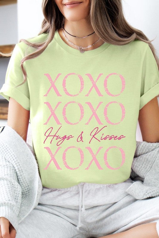 XOXO Graphic Tee