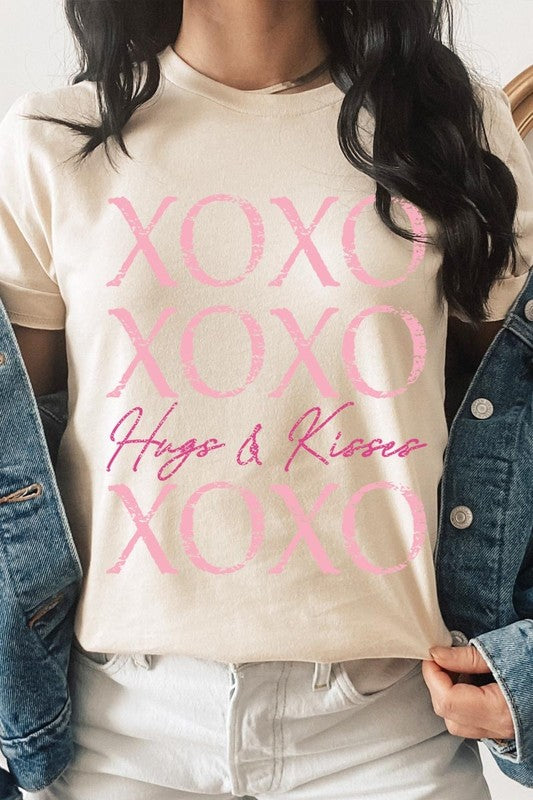 XOXO Graphic Tee