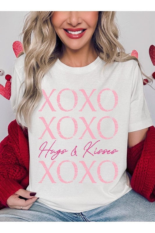 XOXO Graphic Tee