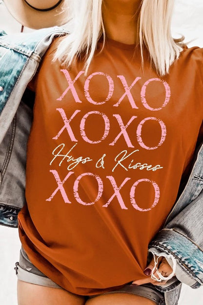 XOXO Graphic Tee