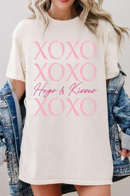 XOXO Graphic Plus Heavy Cotton Tee