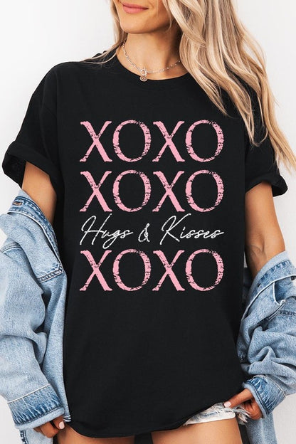 XOXO Graphic Plus Heavy Cotton Tee