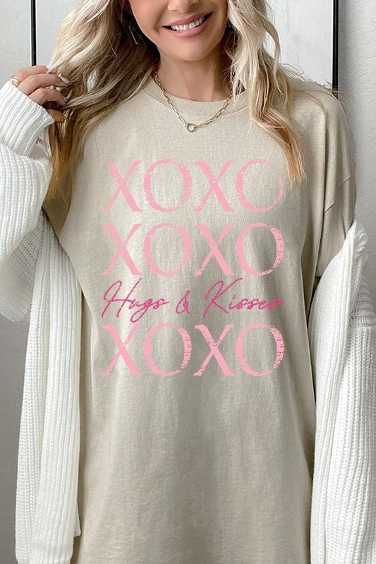 XOXO Graphic Plus Heavy Cotton Tee